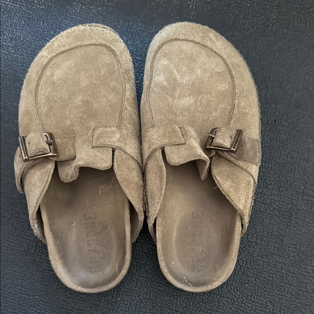 Tan Suede Slip-On Sandals Re/Done 70’s Moccasins Slides